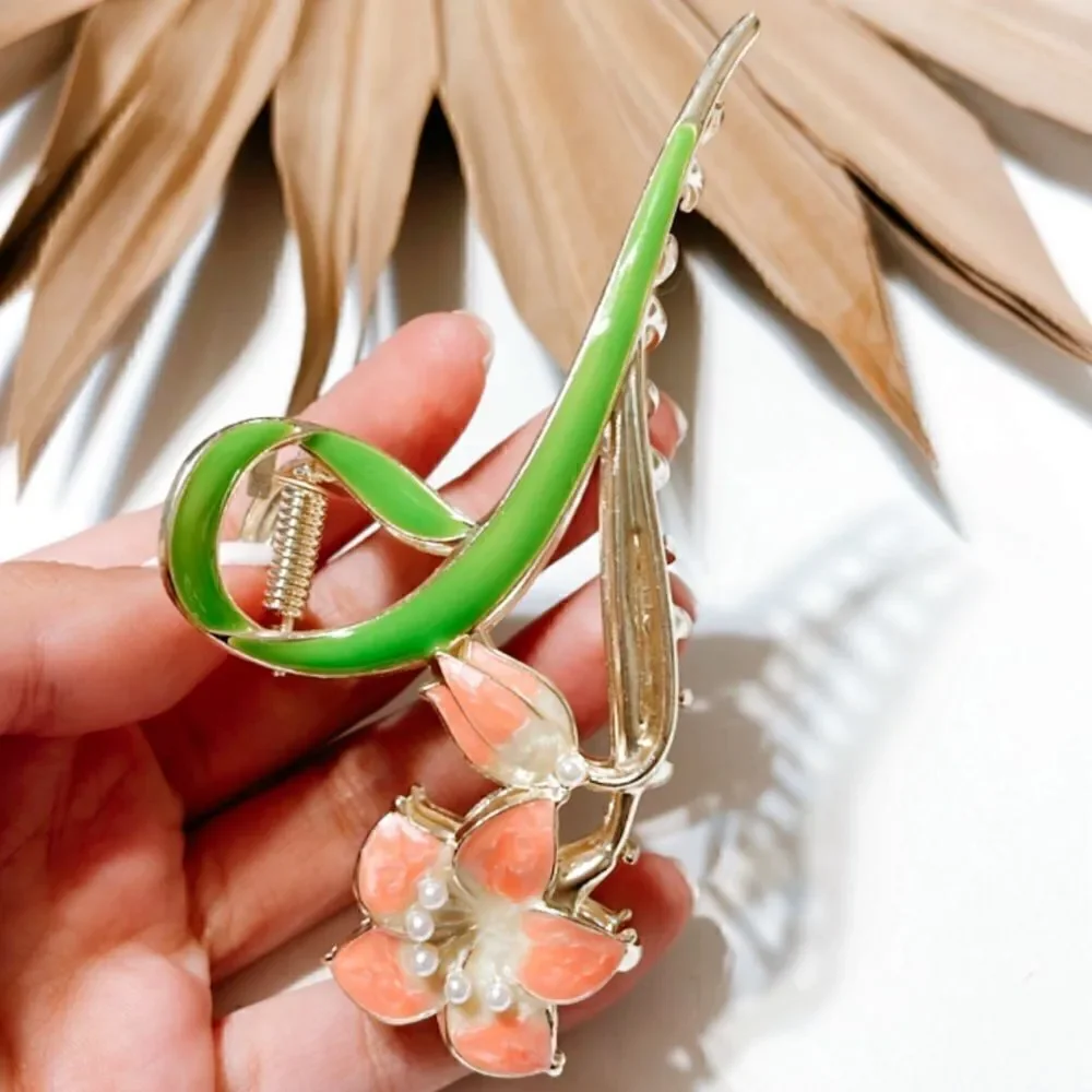 Pink flower hair clips #1020